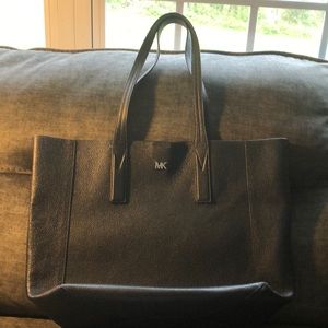 Michael Kors Navy Pebble Large Tote